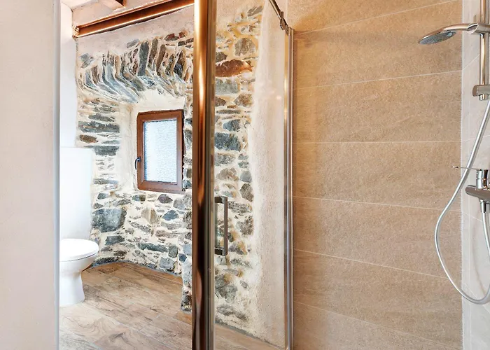 Laghi E Monti بيت للعطل *