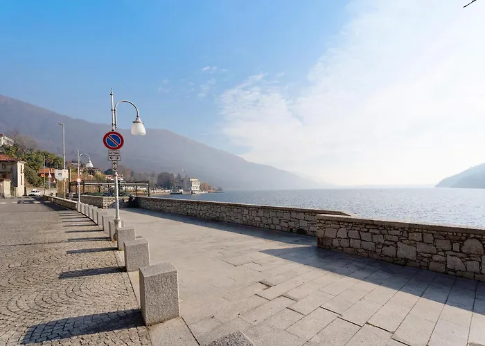 بيت للعطل Laghi E Monti *